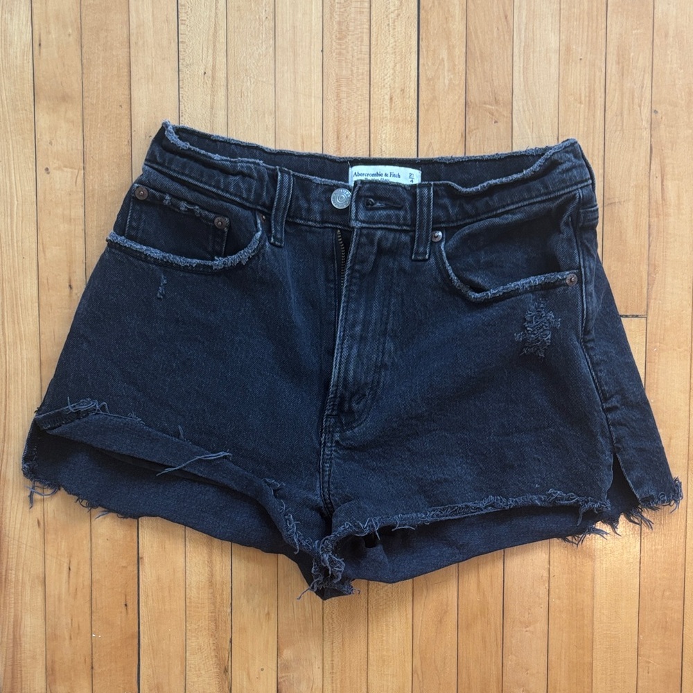 Abercrombie & Fitch Curve Love Black Mom Shorts